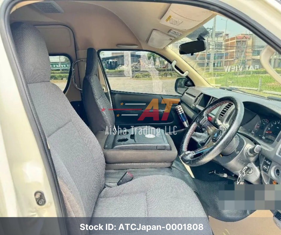 2015 Toyota Hiace 2.7 COMMUTER